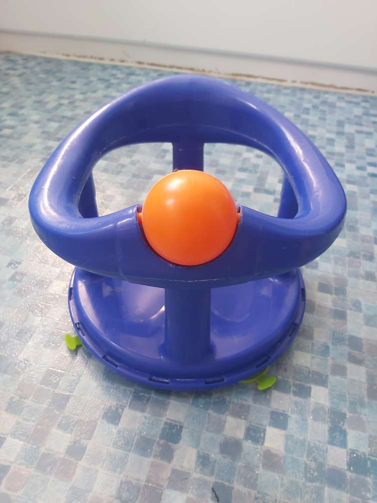 Baby bath seat