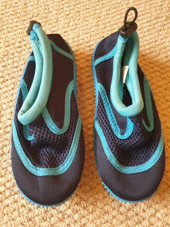 Beach / water shoes. Size 11.