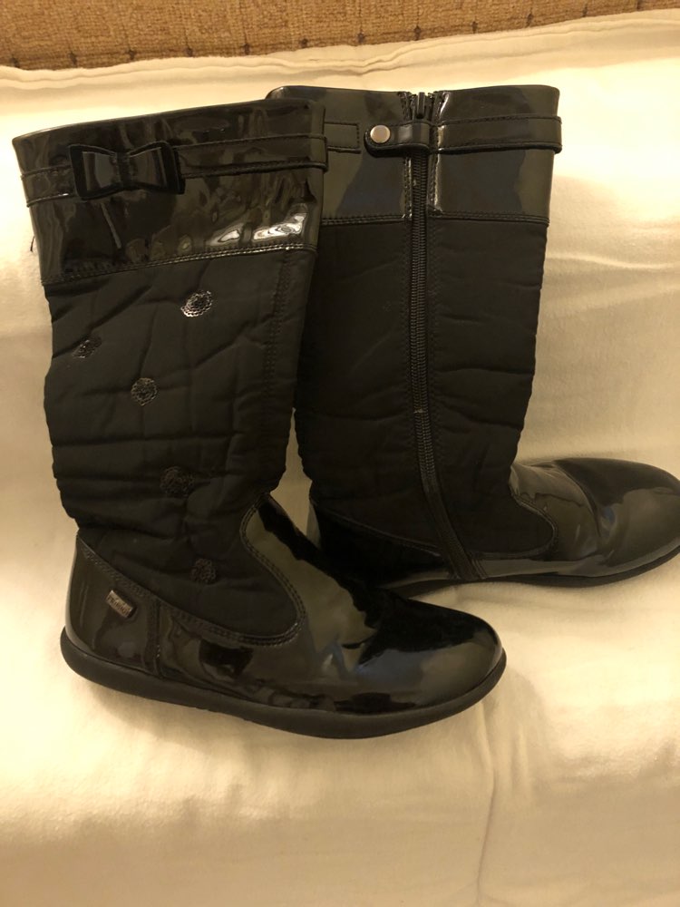 Black Boots