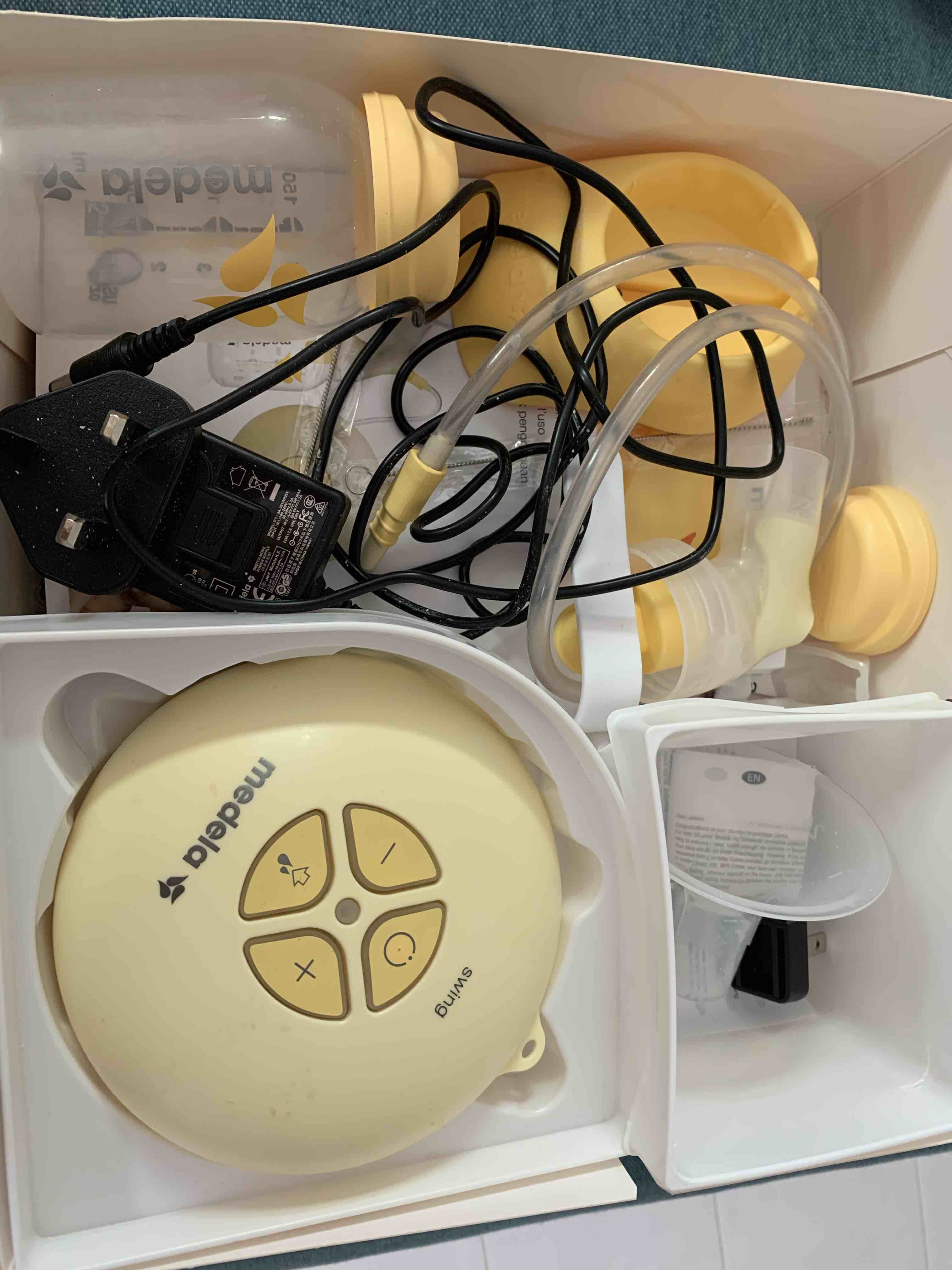 Breast pump