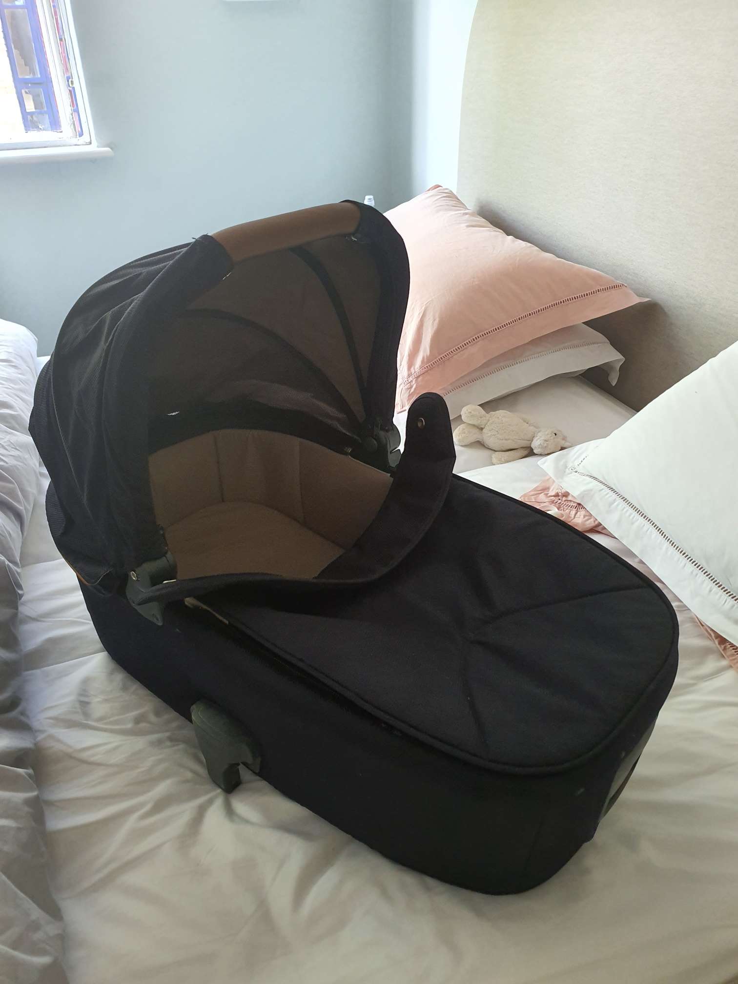Carrycot for Armadillo Xt pushchair