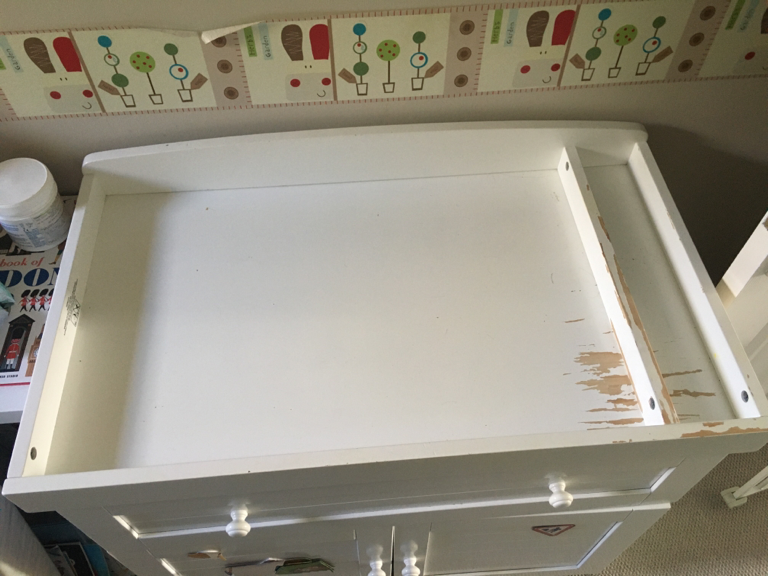 Changing table