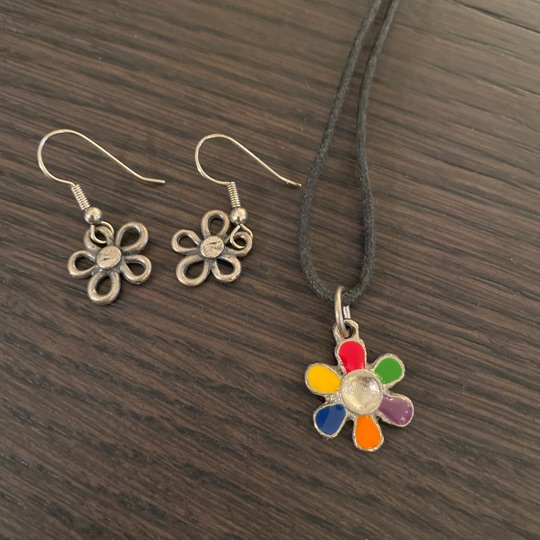 Costume jewellery
