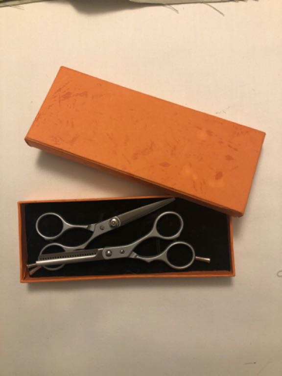 Hair scissors set