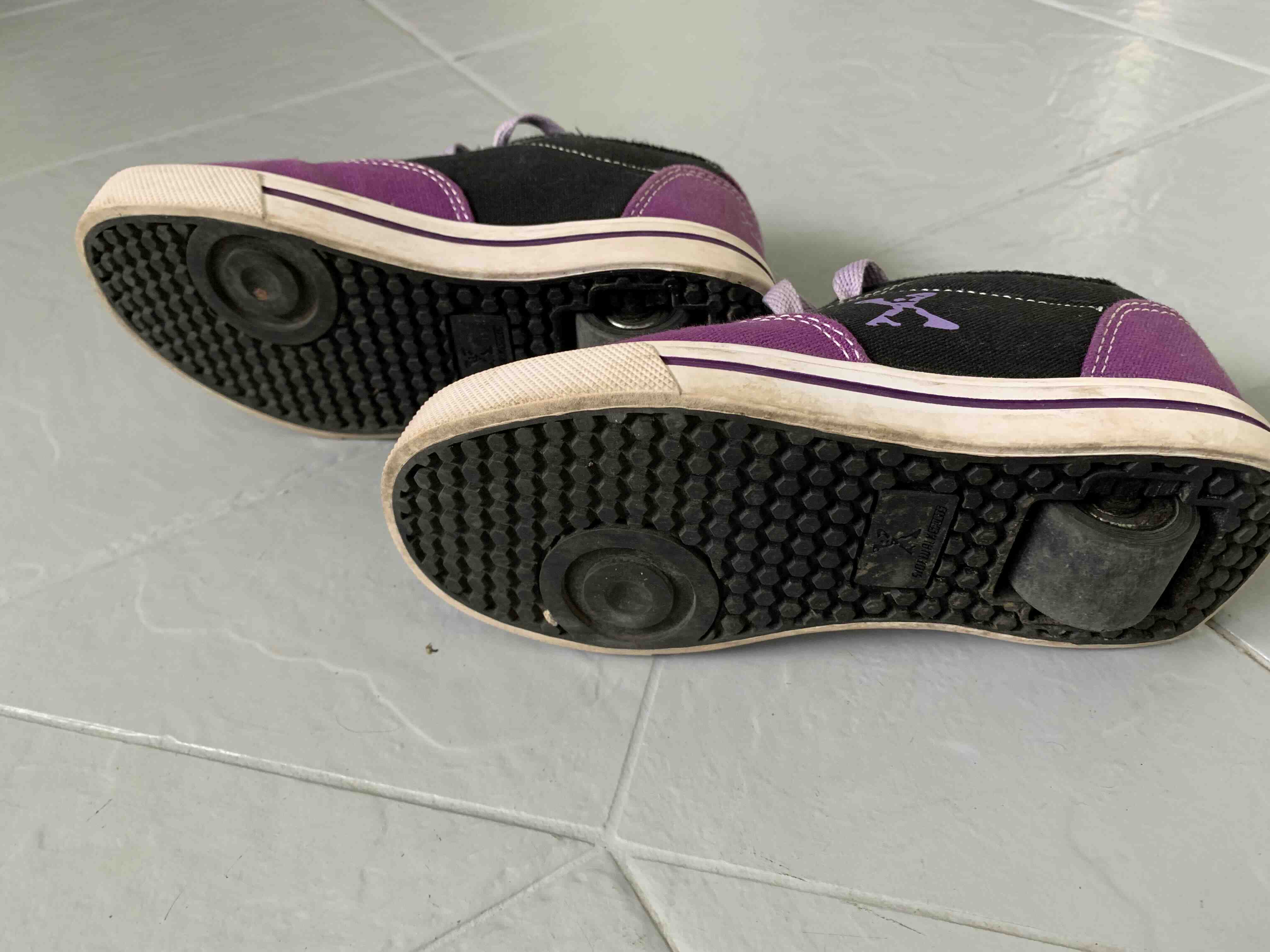 Heelies