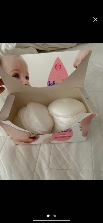 Johnson and Johnson breast pads/ nursing pads