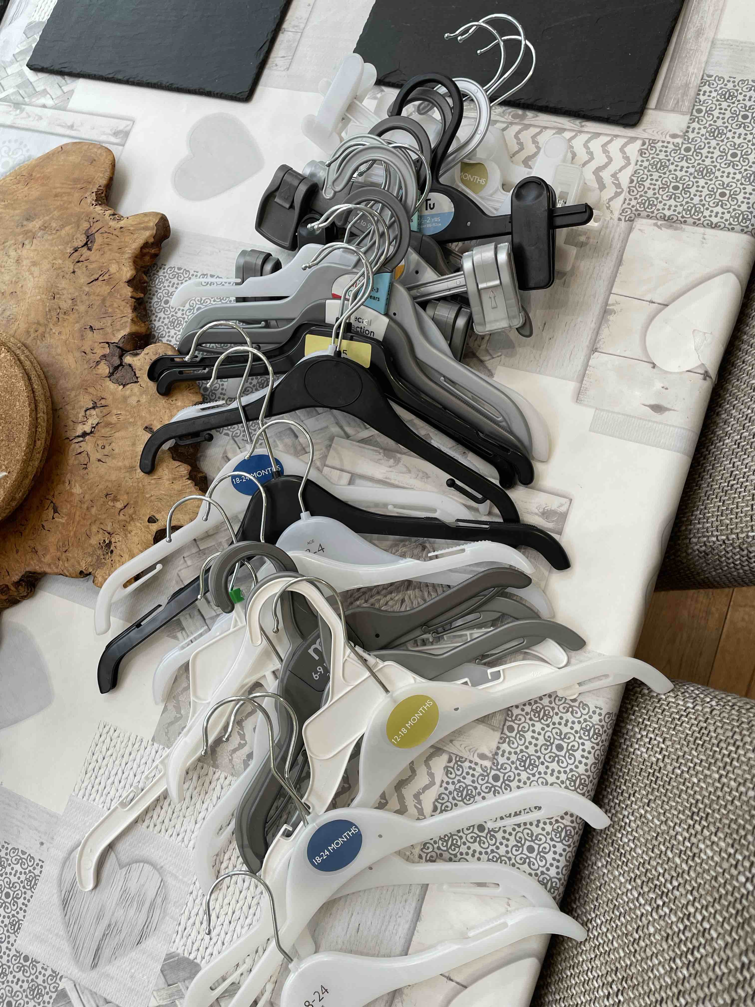 Kids hangers selection