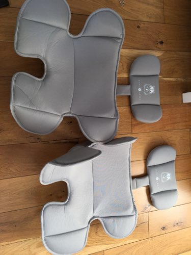 Merlin car seat newborn inserts (x2)