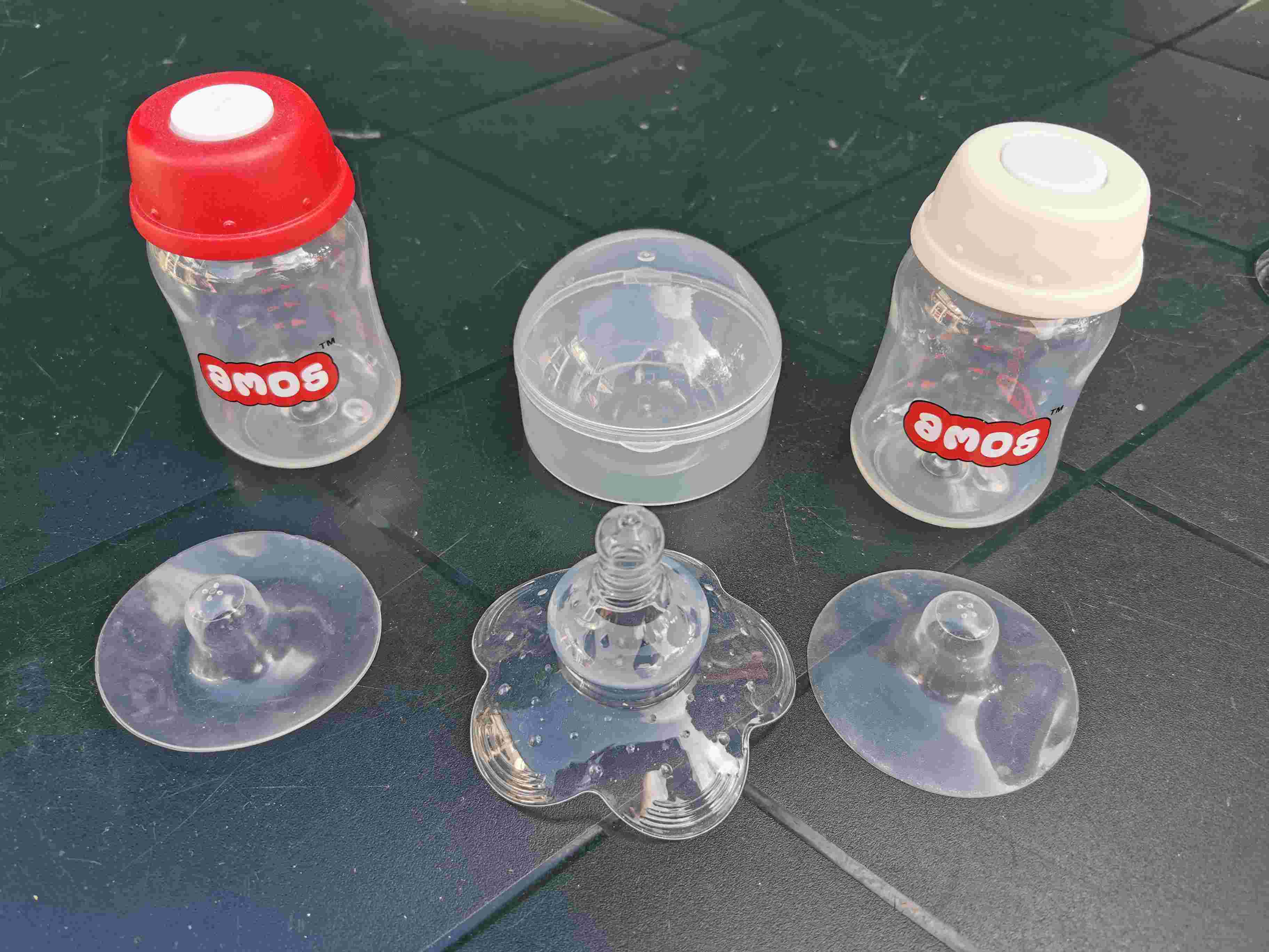 Milk bottles & nipple shields