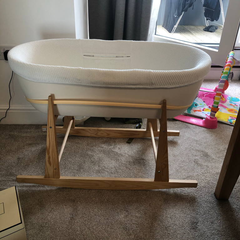 Moses basket 0-6 months