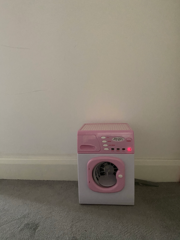 Pretend play washing machine