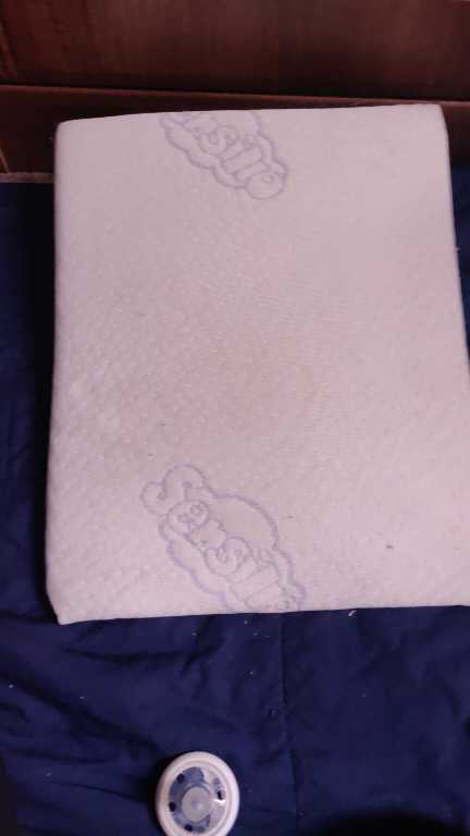 Reflux wedge pillow