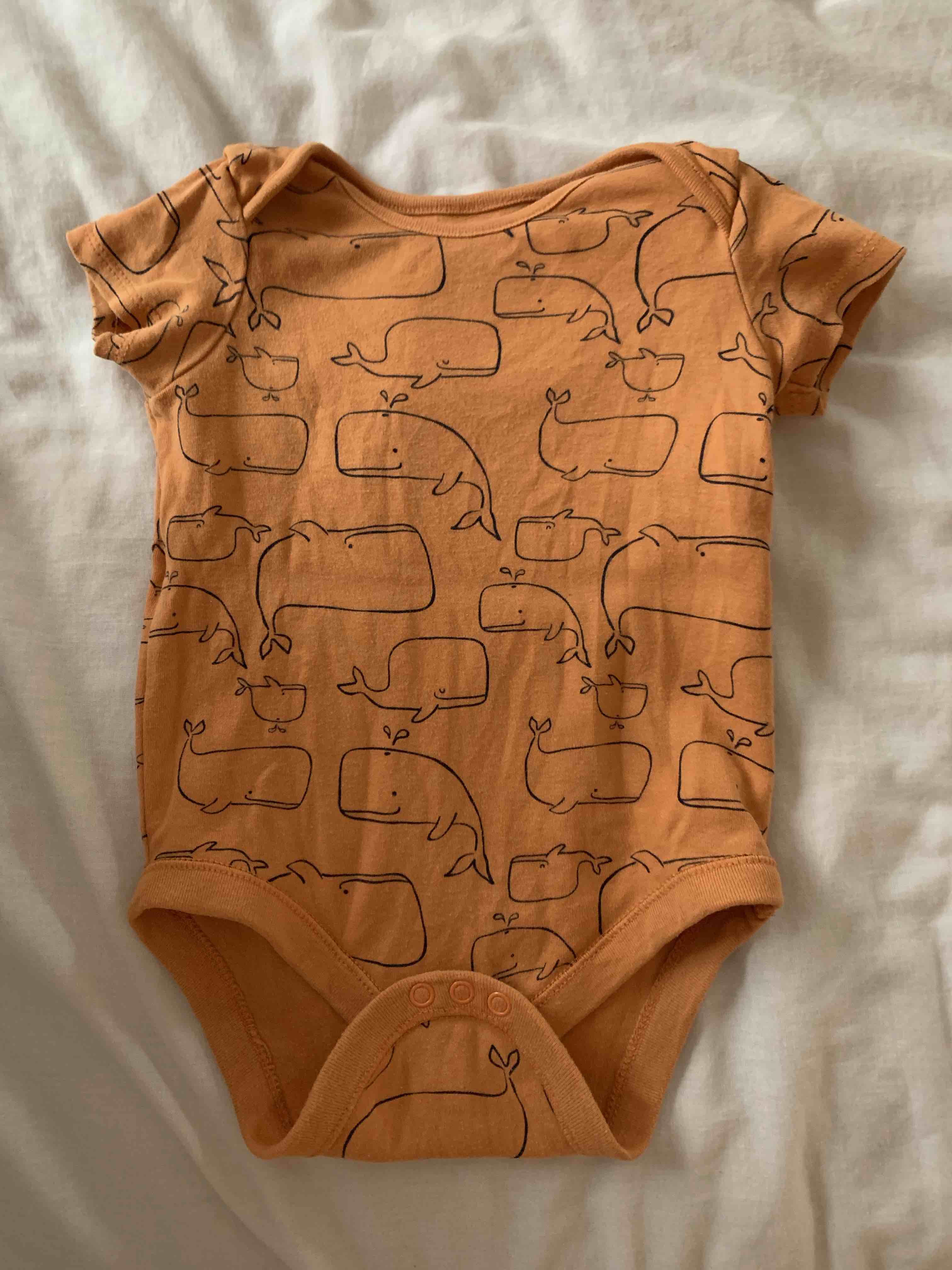 Short sleeve bodysuit