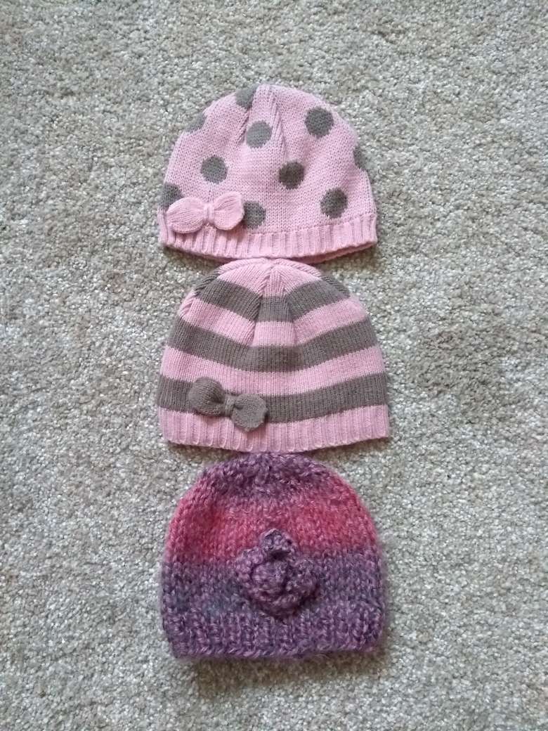 Size 0-3 months baby winter hats
