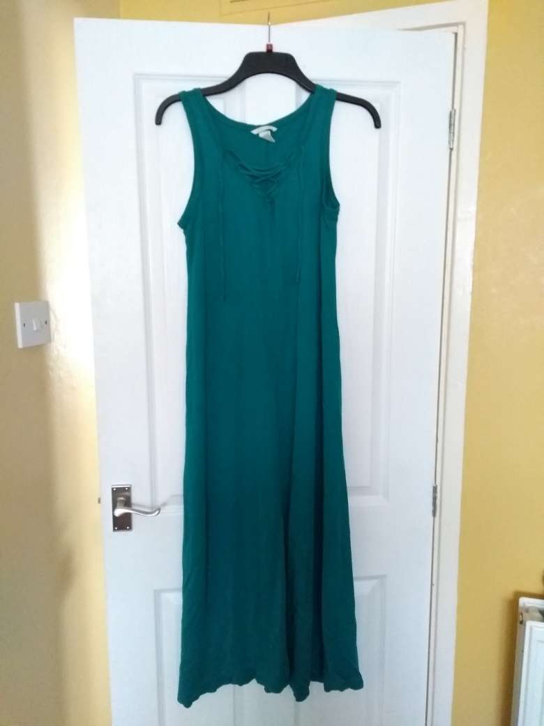 Size M maternity dress H&M