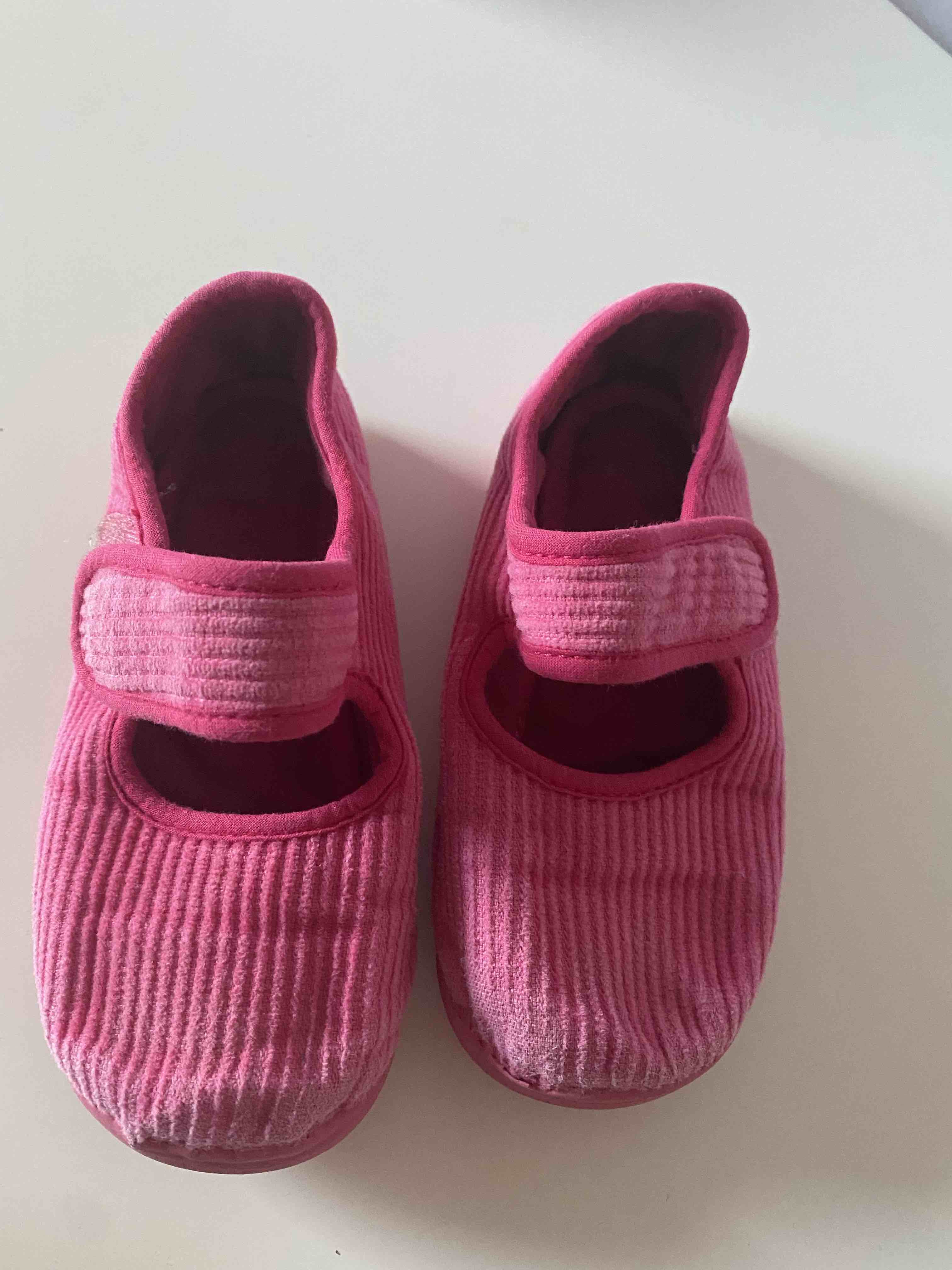 Slippers 27