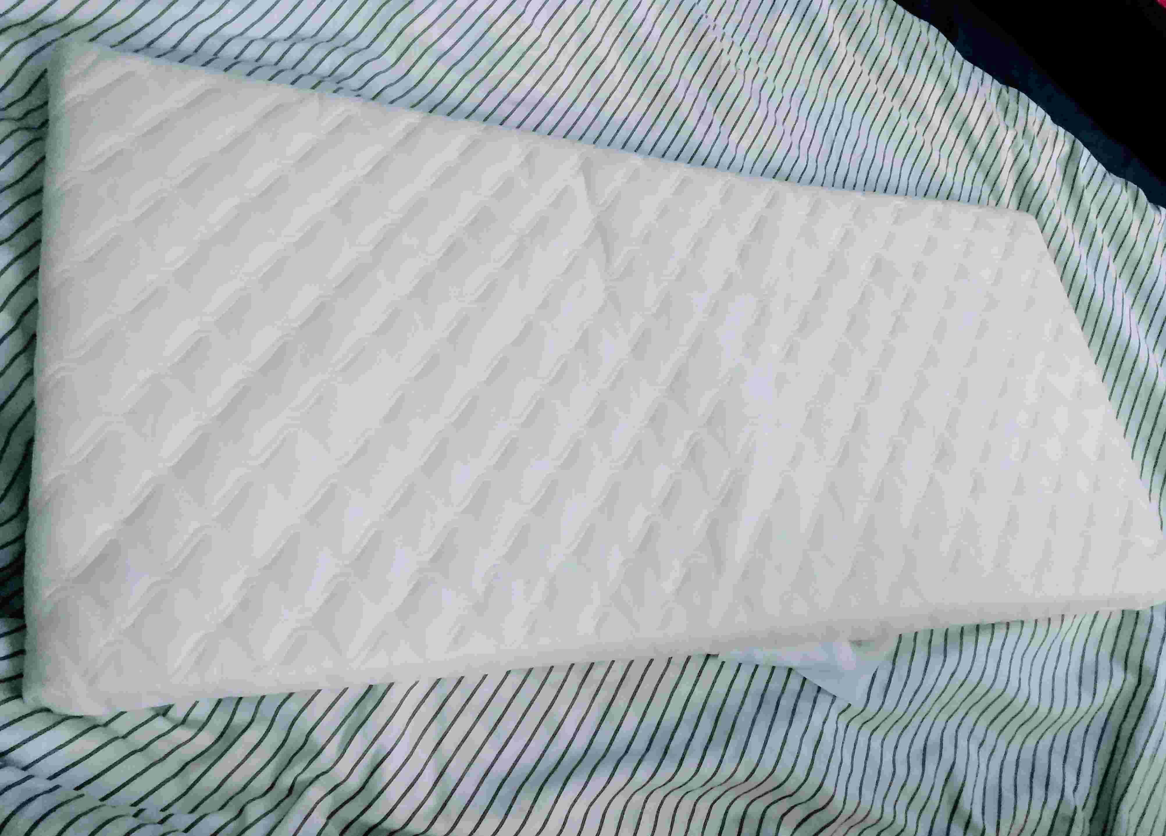 Snuzpod/chicco mattress