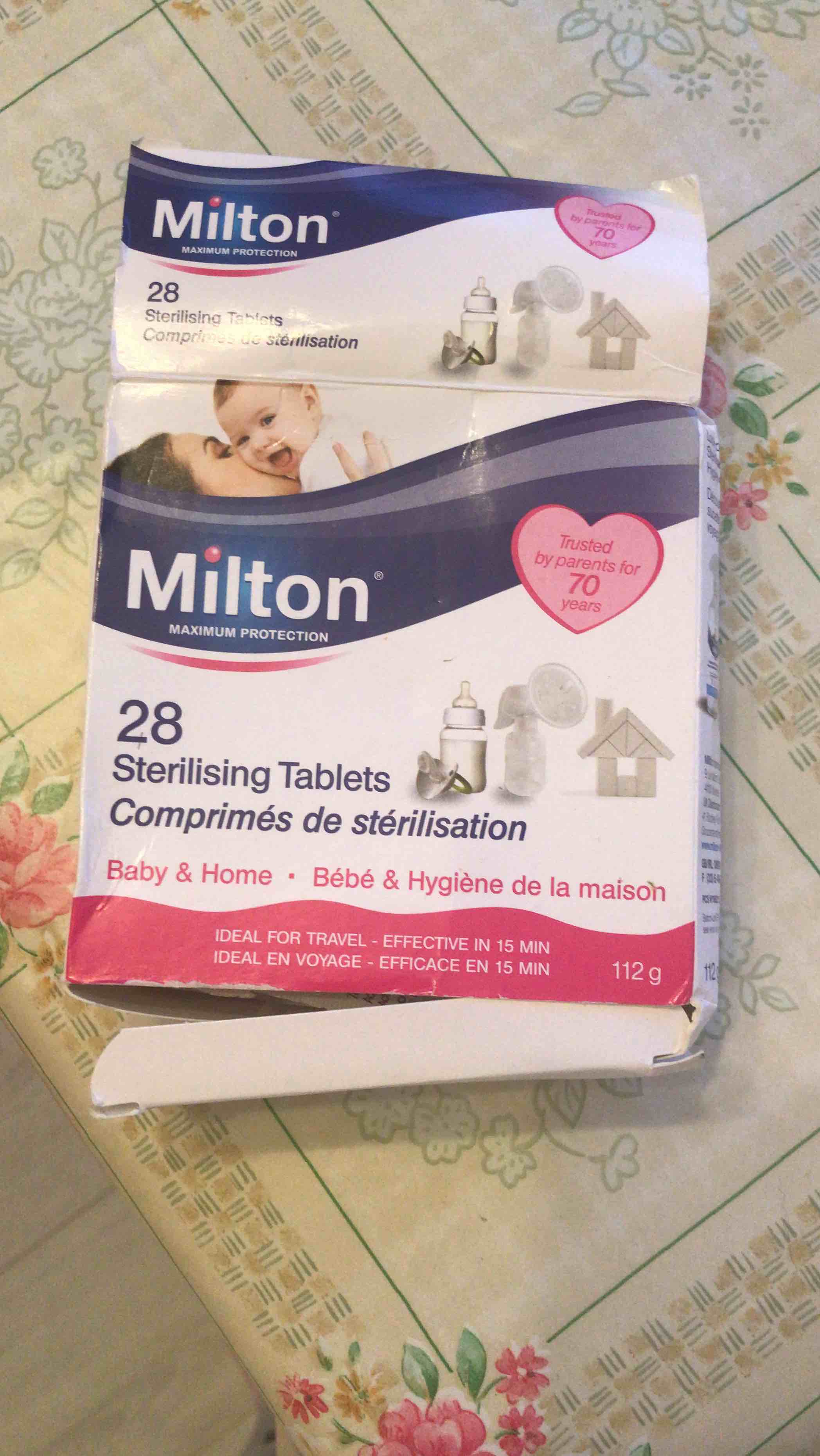 Sterilising tablets