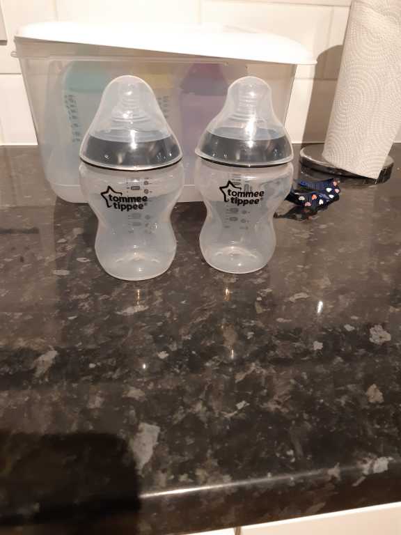 Tommee tippee bottles