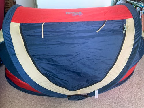 Travel cot