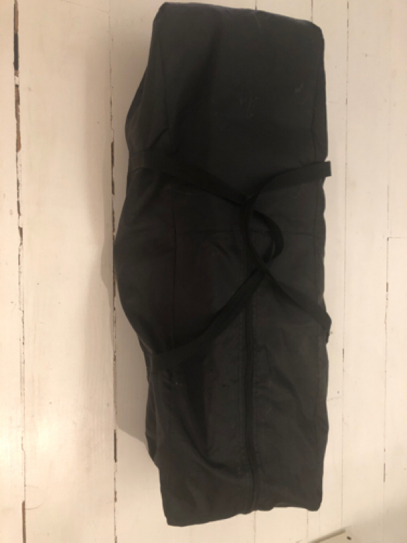 Travel cot